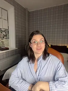 Snapshot of NinaVI chatting on 21, 12, 2025 NinaVI online show from 21, 12, 2025