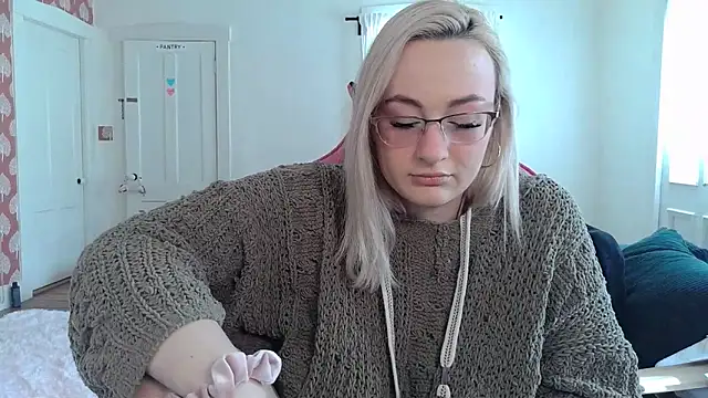 ashleyblaydex online show from 5, 2, 2026