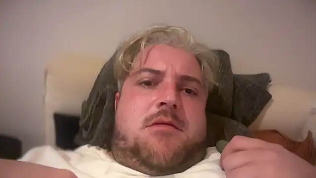 cazzo90p online show from 13, 10, 2025