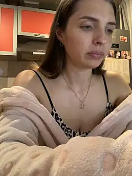 Snapshot of SeducingYoghourt chatting on 10, 12, 2024 SeducingYoghourt online show from 10, 12, 2024