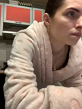 Snapshot of SeducingYoghourt chatting on 3, 1, 2025 SeducingYoghourt online show from 3, 1, 2025