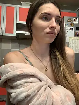 Snapshot of SeducingYoghourt chatting on 5, 1, 2025 SeducingYoghourt online show from 5, 1, 2025