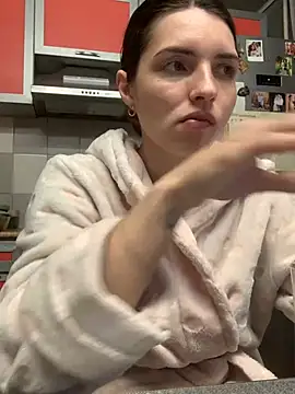 Snapshot of SeducingYoghourt chatting on 24, 2, 2025 SeducingYoghourt online show from 24, 2, 2025