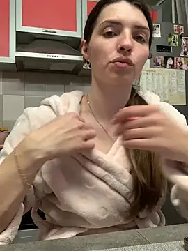 Snapshot of SeducingYoghourt chatting on 4, 3, 2025 SeducingYoghourt online show from 4, 3, 2025