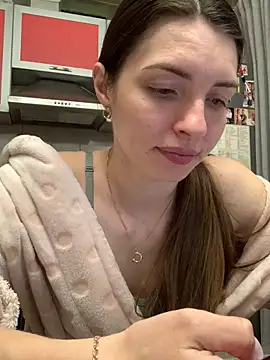 Snapshot of SeducingYoghourt chatting on 5, 3, 2025 SeducingYoghourt online show from 5, 3, 2025