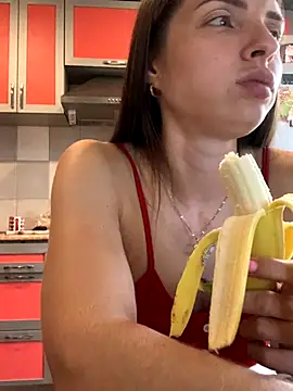 Snapshot of SeducingYoghourt chatting on 15, 9, 2025 SeducingYoghourt online show from 15, 9, 2025