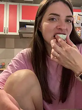 SeducingYoghourt online show from 1, 4, 2026