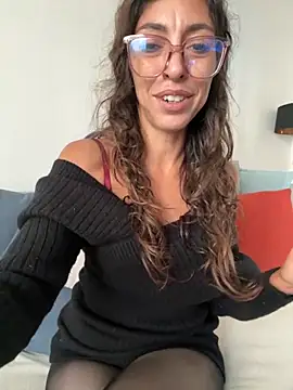 amanilouve online show from 12, 10, 2025