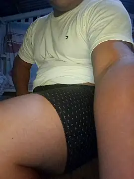 Efrain2090 online show from 24, 12, 2024