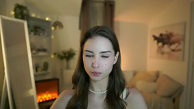 Abella Danger X online show from 10, 3, 2025