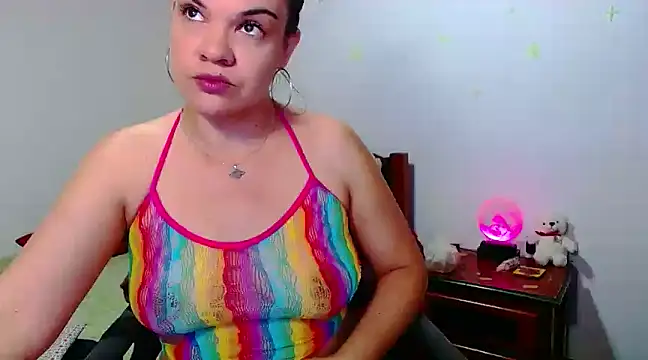 Snapshot of luchiana_hott21 chatting on 21, 1, 2025 luchiana hott21 online show from 21, 1, 2025