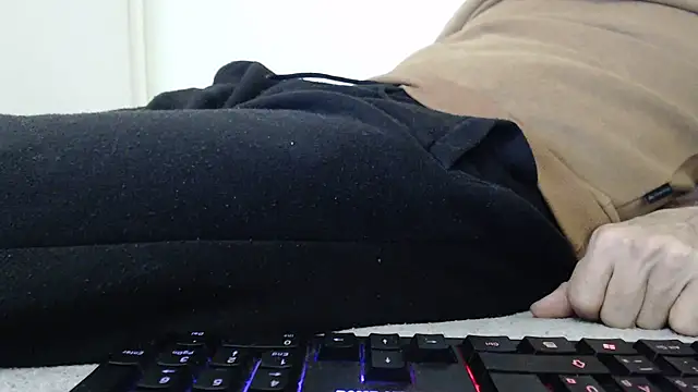 Snapshot of VASKOS178 chatting on 24, 11, 2025 VASKOS178 online show from 24, 11, 2025