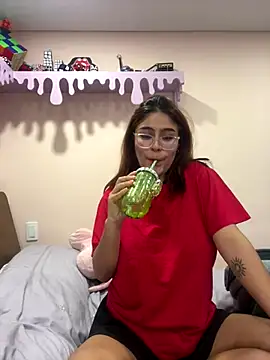 Snapshot of Juliana_News chatting on 4, 12, 2024 Juliana News online show from 4, 12, 2024