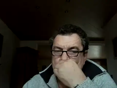 Snapshot of Nobbie444 chatting on 26, 11, 2025 Nobbie444 online show from 26, 11, 2025