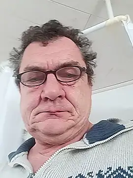 Nobbie444 online show from 16, 12, 2025