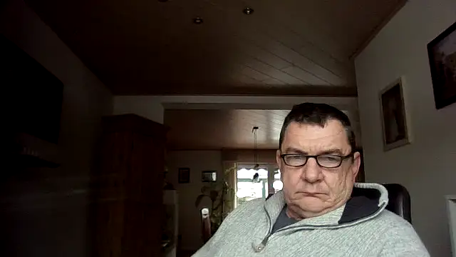 Nobbie444 online show from 6, 2, 2026