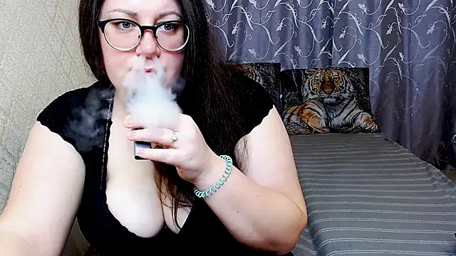 Snapshot of Sindy_Jeniceee chatting on 11, 11, 2025 Sindy Jeniceee online show from 11, 11, 2025