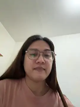 Snapshot of MarieLoveGlamorous chatting on 28, 5, 2026 MarieLoveGlamorous online show from 28, 5, 2026