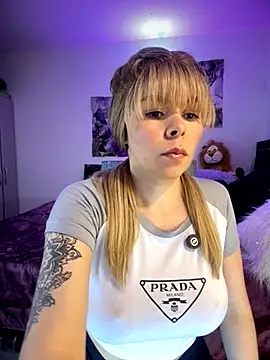 carolina16love online show from 30, 11, 2025