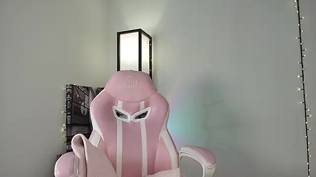  monamour  online show from 12, 12, 2024