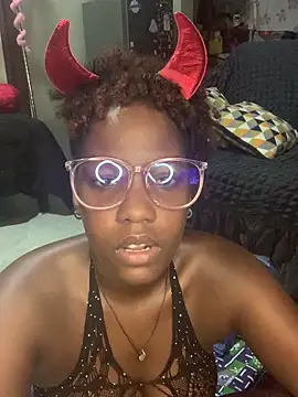 Tategadess online show from 24, 4, 2026