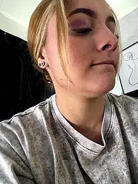 Emiily W online show from 8, 1, 2026