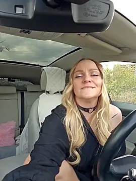 Bondgirl 013 online show from 23, 10, 2025