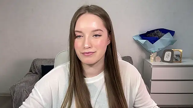 Snapshot of EvaMaddison chatting on 25, 9, 2025 EvaMaddison online show from 25, 9, 2025