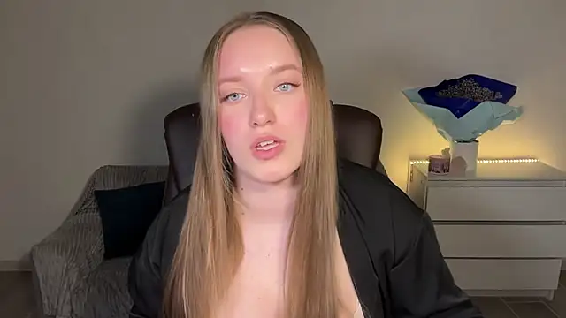 EvaMaddison online show from 15, 5, 2026
