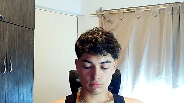 Snapshot of jimmy_class chatting on 13, 12, 2025 jimmy class online show from 13, 12, 2025