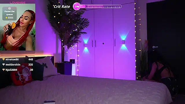 Lorettelorena online show from 21, 12, 2025