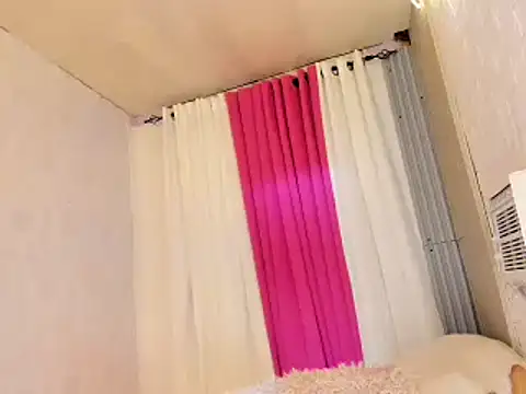 Snapshot of _caroline69 chatting on 3, 1, 2025 caroline69 online show from 3, 1, 2025