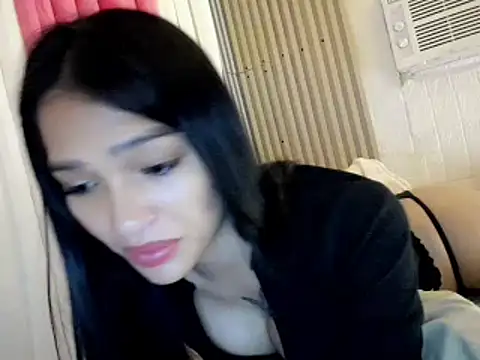 Snapshot of _caroline69 chatting on 16, 2, 2025 caroline69 online show from 16, 2, 2025