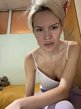 Keylili online show from 11, 2, 2025