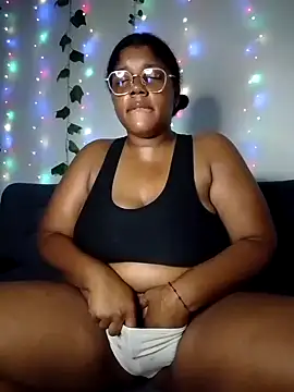 Lilyth  Brown online show from 19, 2, 2025