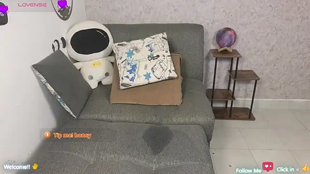 Snapshot of blue__moon_ chatting on 14, 3, 2025 blue moon online show from 14, 3, 2025