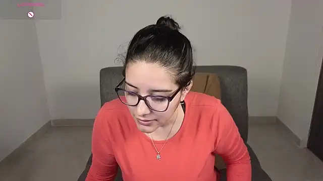 Snapshot of blue__moon_ chatting on 11, 10, 2025 blue moon online show from 11, 10, 2025