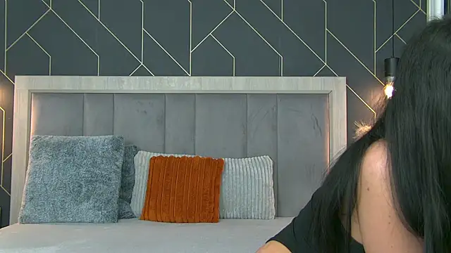 EmyLaveau online show from 30, 3, 2026