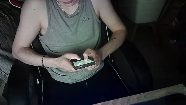 AlexEtSonSexe36 online show from 10, 2, 2025