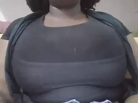 Snapshot of MissCC99 chatting on 9, 2, 2025 MissCC99 online show from 9, 2, 2025