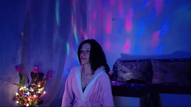 Snapshot of ElysaSun chatting on 2, 3, 2025 ElysaSun online show from 2, 3, 2025