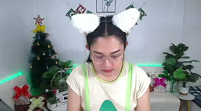 Snapshot of plysaithailand chatting on 1, 1, 2025 plysaithailand online show from 1, 1, 2025