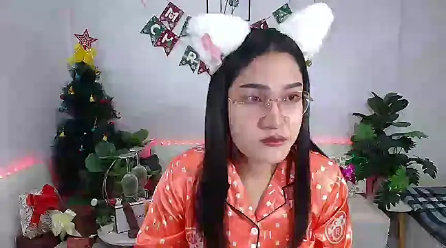 Snapshot of plysaithailand chatting on 8, 1, 2025 plysaithailand online show from 8, 1, 2025