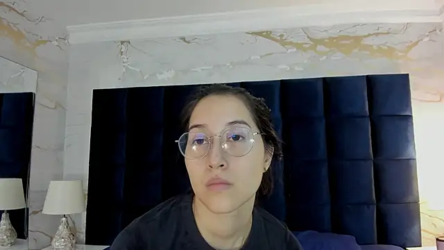 Abby Sweet1  online show from 10, 4, 2026