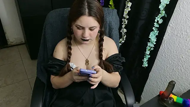 ann bronw online show from 23, 10, 2025