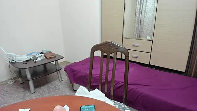 Riz girl online show from 9, 1, 2025