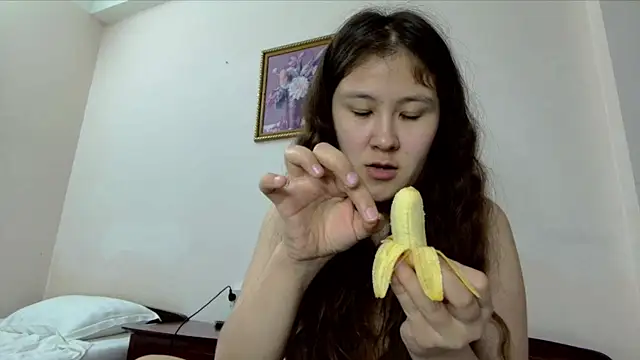 Snapshot of Riz_girl chatting on 3, 6, 2026 Riz girl online show from 3, 6, 2026
