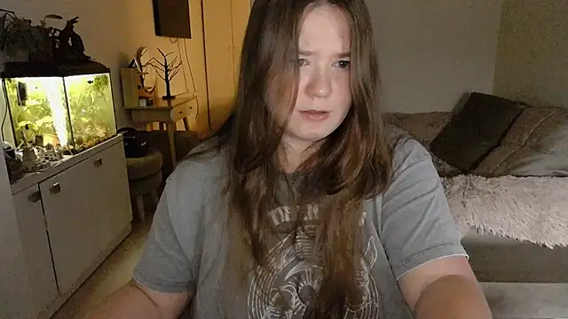 remirann  online show from 2, 12, 2024