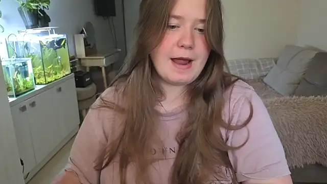 remirann  online show from 6, 10, 2025