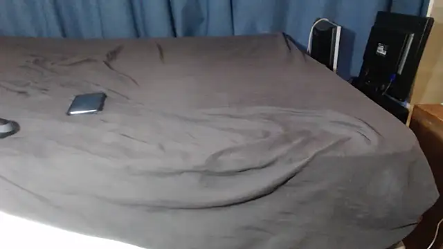 Sweetslender online show from 7, 1, 2026